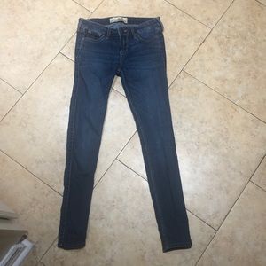 Hollister Super Skinny Jeans